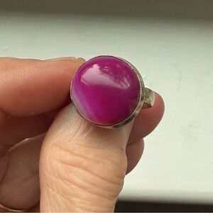 Dyed agate silver ring